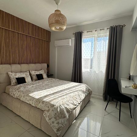 Sea View Apartment Near The Beach Paphos 外观 照片