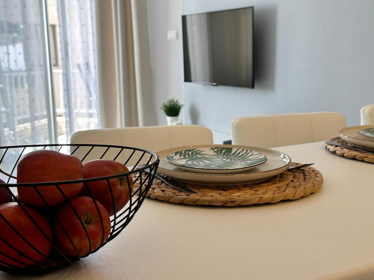 Sea View Apartment Near The Beach Paphos 外观 照片