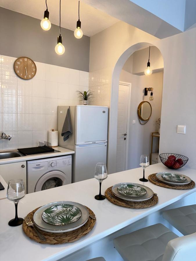 Sea View Apartment Near The Beach Paphos 外观 照片