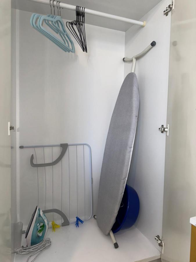 Sea View Apartment Near The Beach Paphos 外观 照片