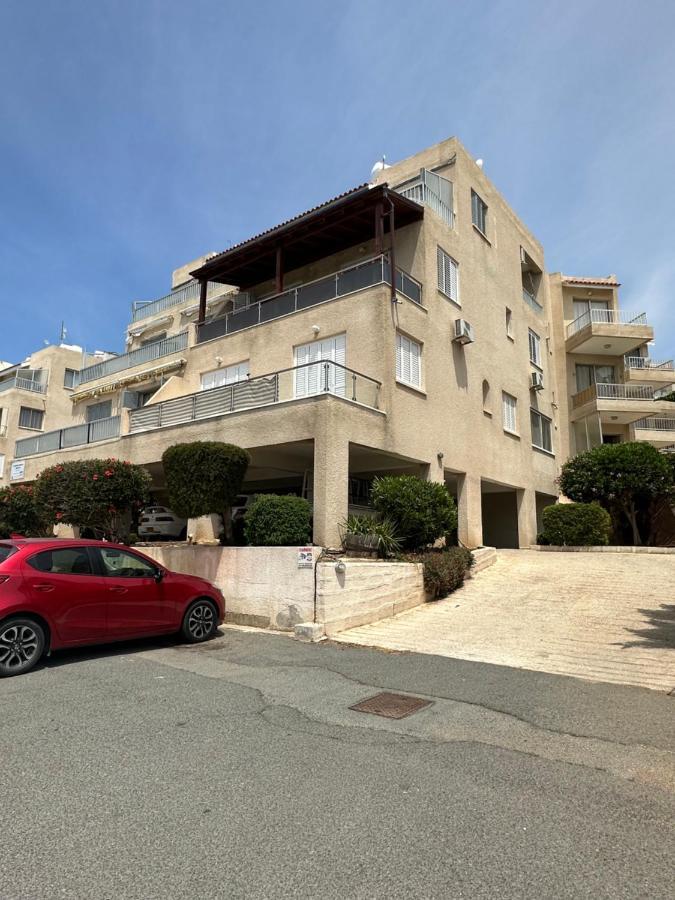 Sea View Apartment Near The Beach Paphos 外观 照片